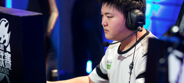 爱游戏体育-包含Uzi新星关键助攻表现惊艳,独行侠未来可期!的词条